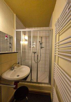 Duschbad Wohnung Nr. 2.jpg