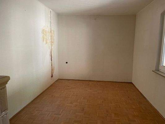 1. OG Lesezimmer und Wohnzimmer mit Kachelofen 