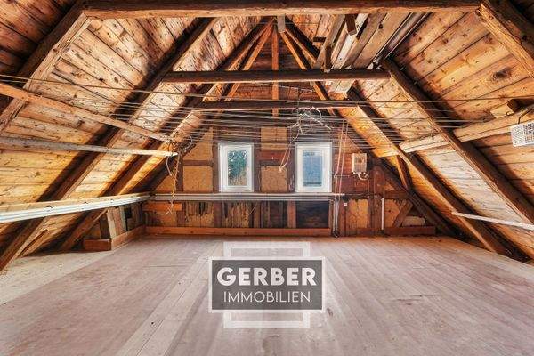 28 OG Dachboden Hinten, 