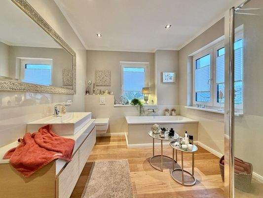 Badezimmer im Obergeschoss