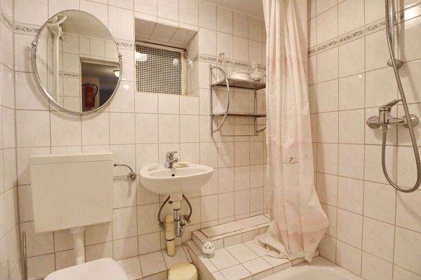 Duschbad im Kellergeschoss