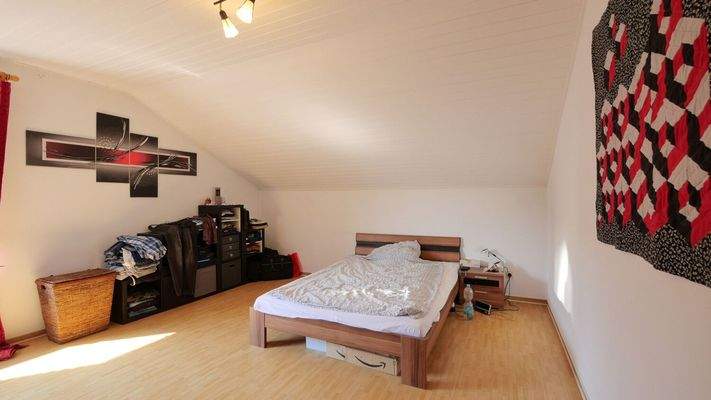 Schlafzimmer OG Whg. links 