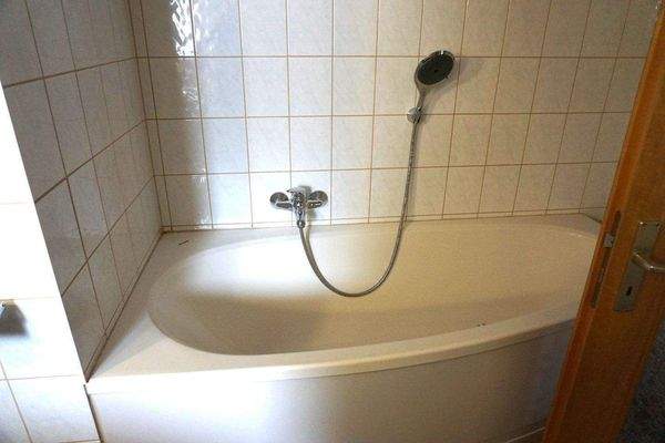 Badewanne Obergeschoss.JPG