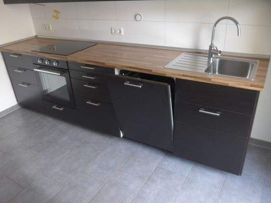 Küchenmobiliar ( käuflich erwerbbar )