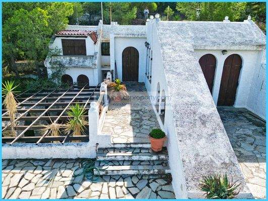 a603b50477df4d4085c1bc36e9dfb9db-original