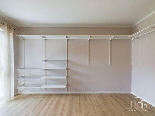 CAM02839G0-PR0140-STILL017