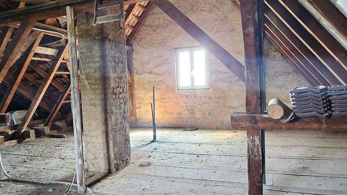 Teilansichten Dachgeschoss (7).jpg