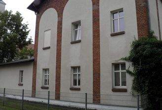 Gebäudeansicht Straßenseite, Südwest-Richtung 