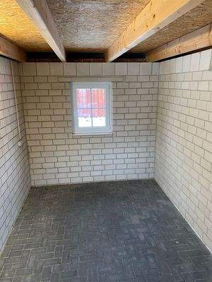 Abstellraum / Werkstatt in der Garage