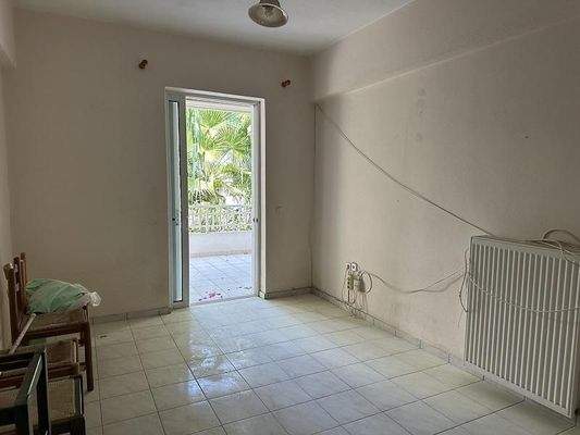 Kreta, Platanes: Hotel in Strandnähe zum Verkauf