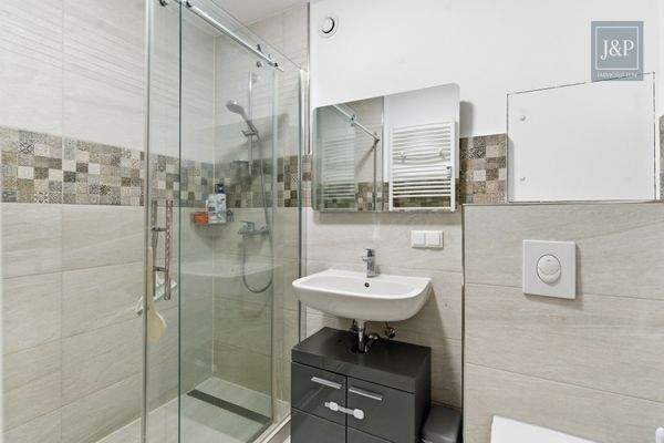 Saniertes Badezimmer