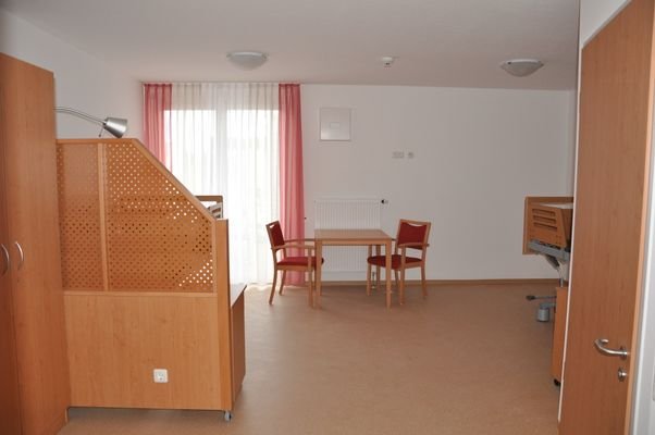 Zimmer neu