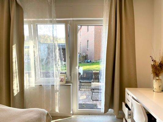 Terrassenausgang Schlafzimmer EG