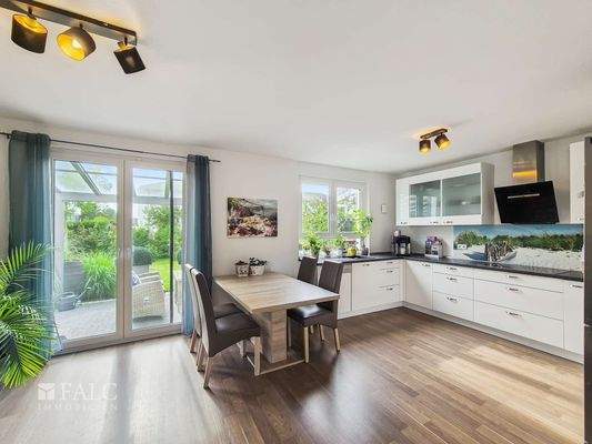 Essbereich und Küche