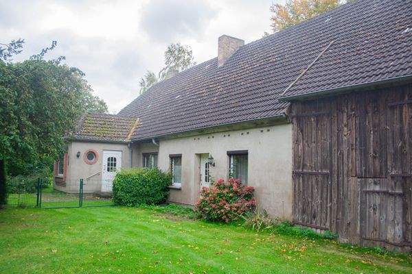 Haupthaus mit Scheune