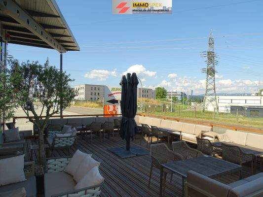 ShihaBarEvent (3).jpg