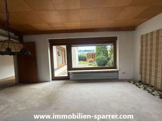 3-154_Wohnzimmer (2).jpg