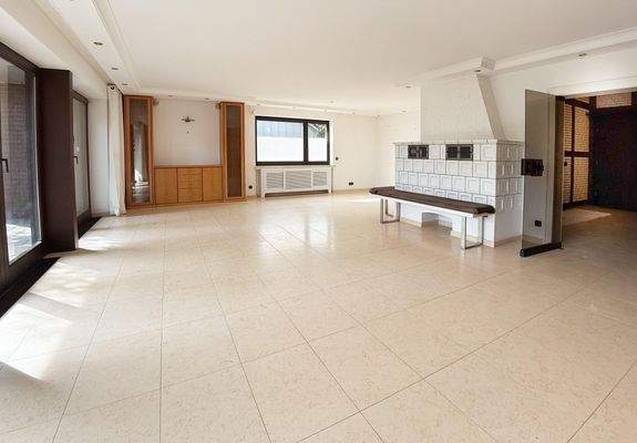 Wohnraum mit Kachelofen