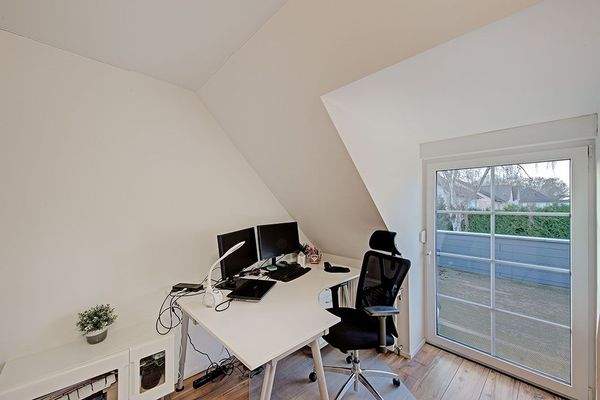 Arbeitszimmer mit Terrasse