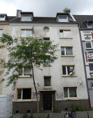 Straßenansicht von vorne