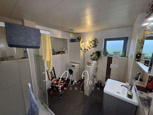 Wohnung 1 - Badezimmer