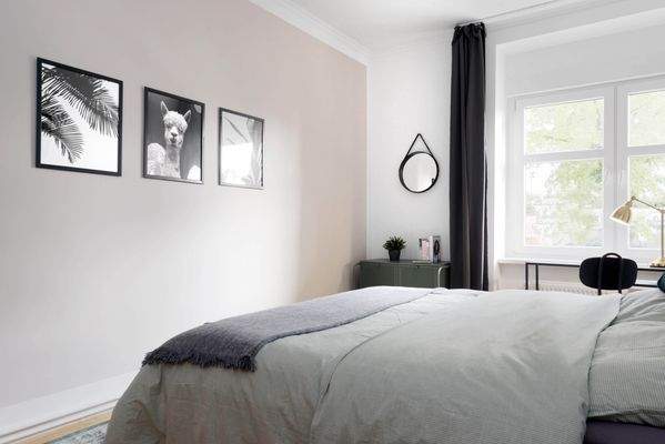 Schlafzimmer 2