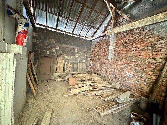 Abstellraum neben Trockenboden.2jpeg