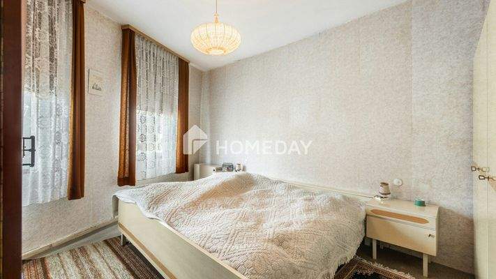 1. OG Schlafzimmer 2 1