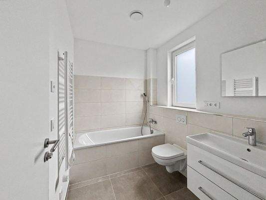 Vollbad im Obergeschoss_1