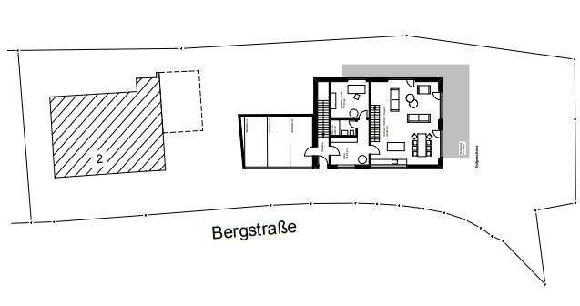 Erdgeschoss mit Grundstück