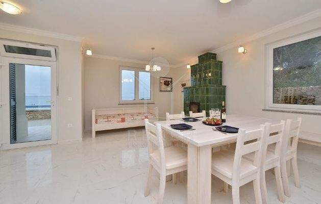 Moderne hochwertige Keramikfliesen