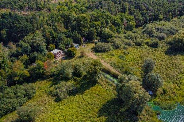 Luftaufnahme Grundstück mit Bungalows 