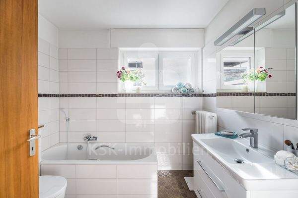 Badezimmer Zwischengeschoss oben