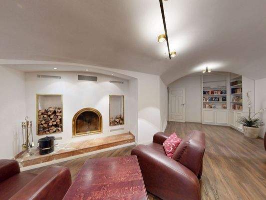 Kaminzimmer  im Souterrain