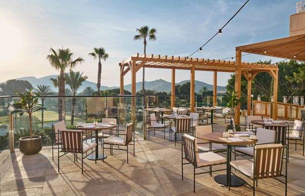 GRAND-BUFFET-TERRACE-Grand-Hyatt-La-Manga-Club-Golf-Spa
