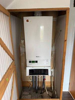 Buderus Heiztherme 2011 Hinterhaus 