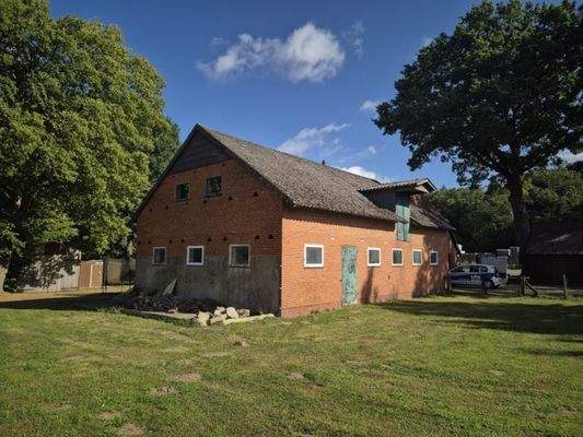 Nebengebäude, Stall