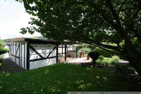 sep Grundstück und Terrasse Eigentümer