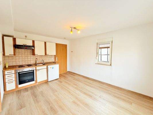 Eingangs- und Kochbereich