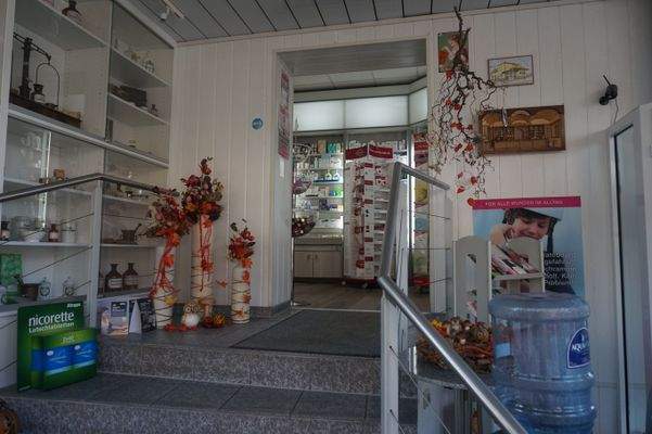 Eingangsbereich Apotheke