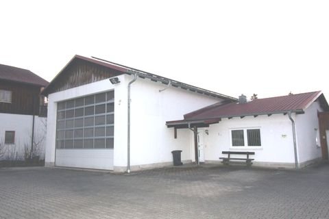 Atting Halle, Atting Hallenfläche