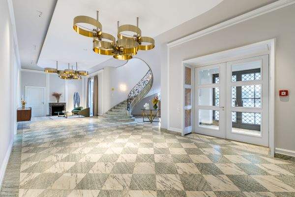 Atemberaubende Halle