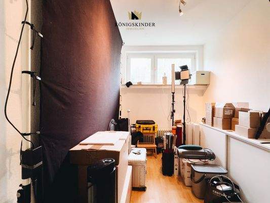 Büro/Studio (separater Raum)