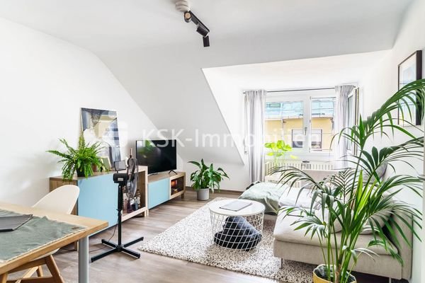 126691 Wohnzimmer Dachgeschoss