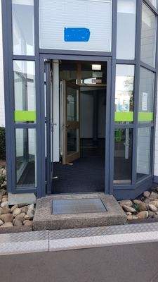 Eingang Büro 