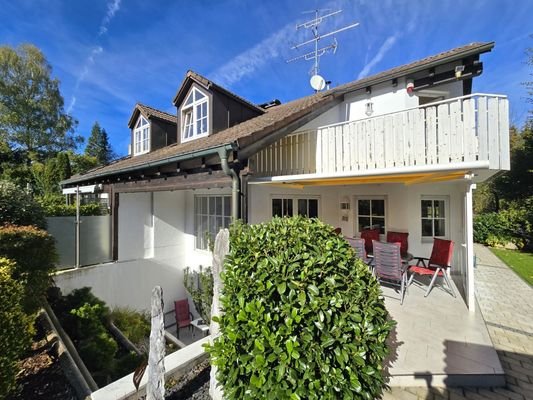Terrasse und Abböschung