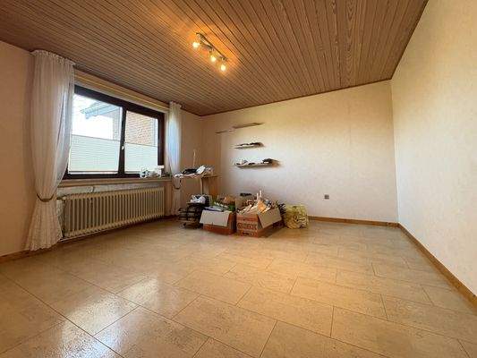 Schlafzimmer EG (Kork-Fußboden)