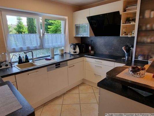 05 EG Einbauküche A