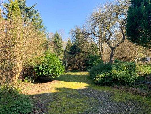 9102KC-29 weitläufiges Grundstück