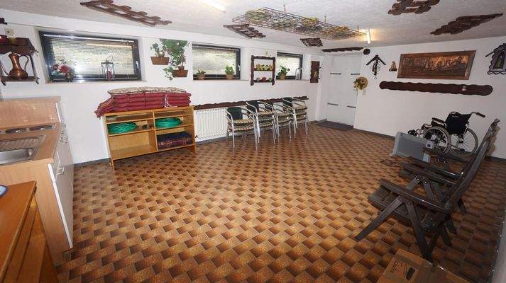 großer Arbeits-, oder Hobbyraum